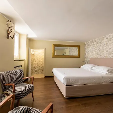Romac Fontanella Borghese Palace Apartamento